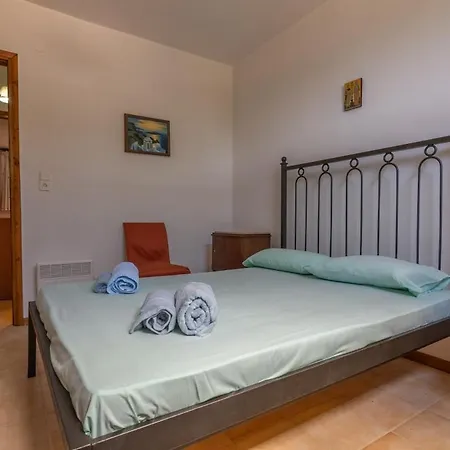 Overlooking Cheromilos