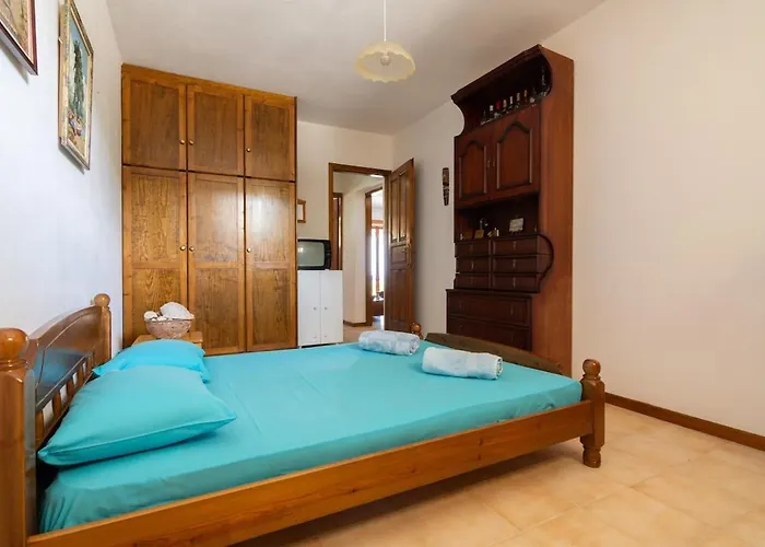 Overlooking Cheromilos Nέα Στύρα